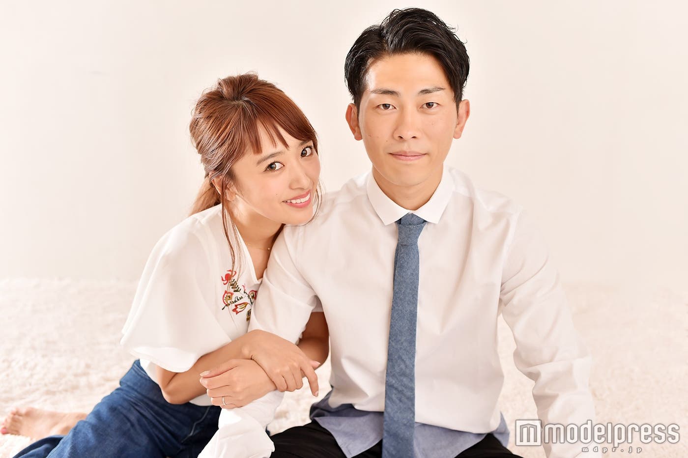ジャングルポケット太田博久&近藤千尋夫妻(C)モデルプレス