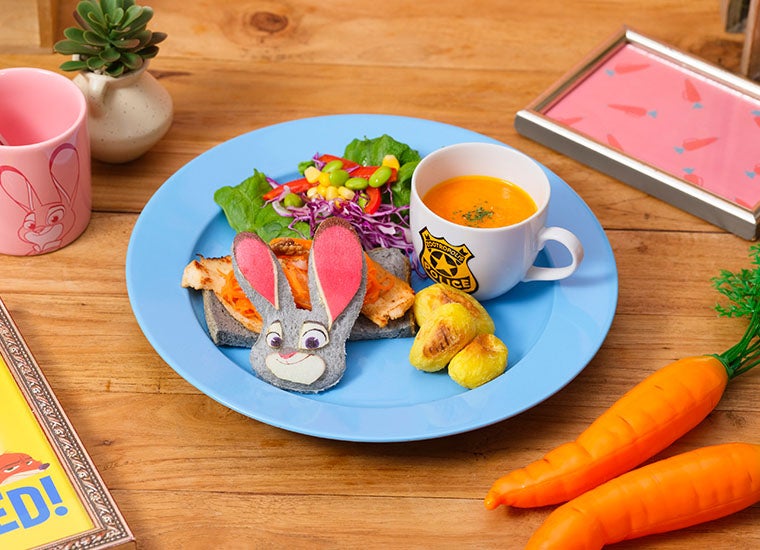 ＜ジュディ＞BBFサンドイッチ　税込2,590円（C）Disney