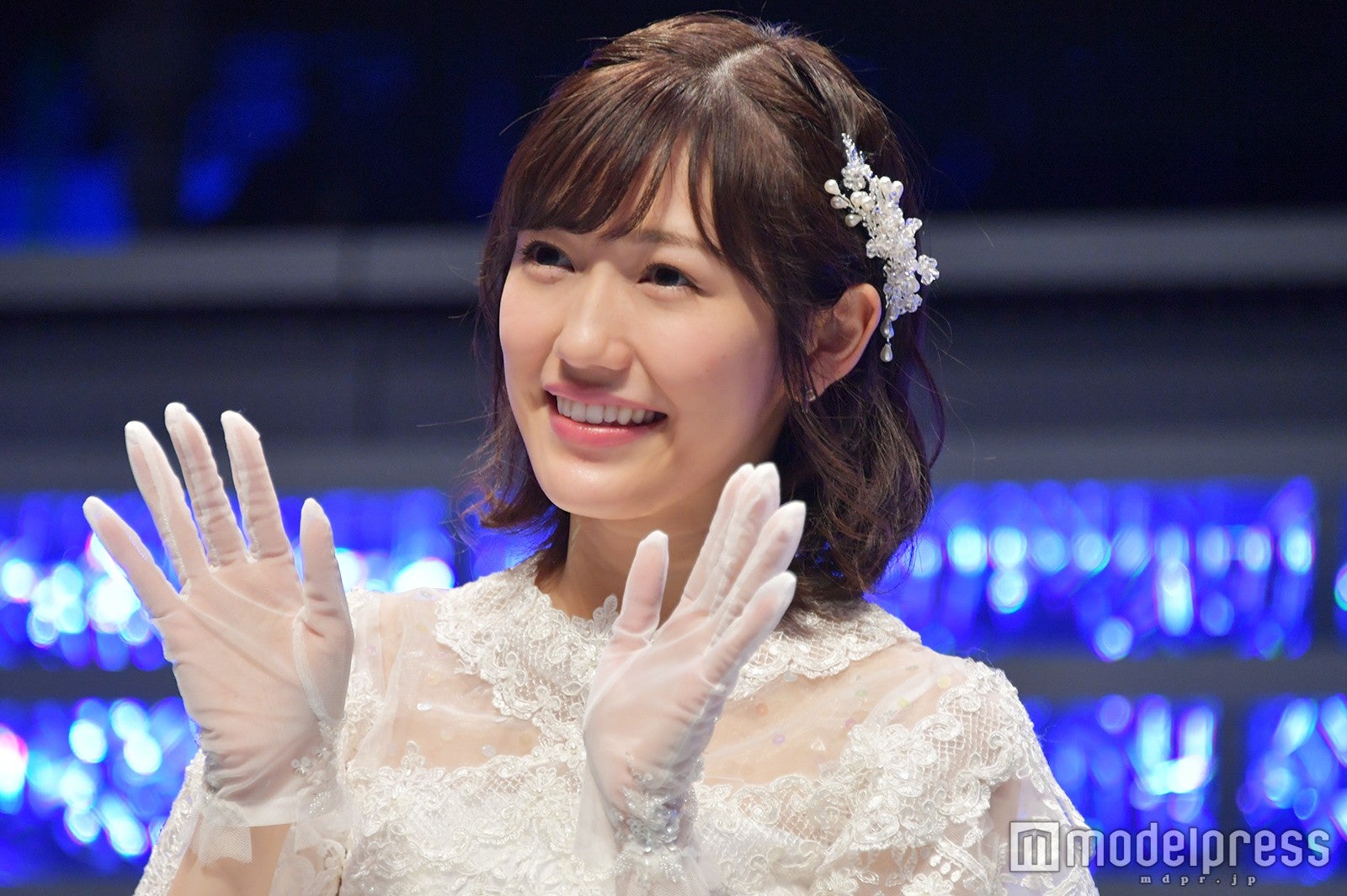 希少新品AKB48渡辺麻友（まゆゆ）卒業コンサート限定マフラー 41Bm7PR62yL.jpg