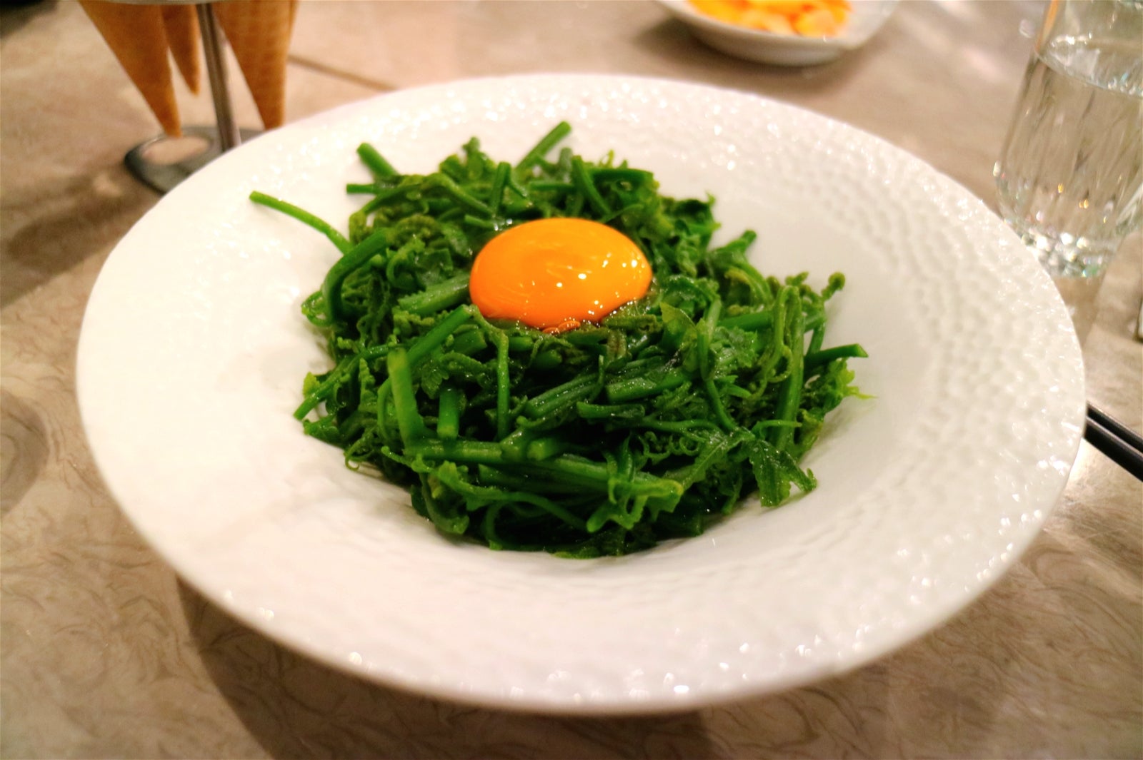 参和院／月見過猫177TWD／画像提供：所属事務所