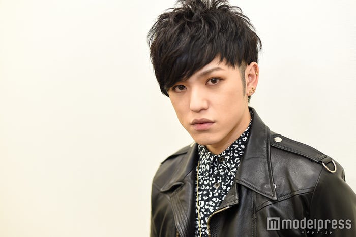 AAA末吉秀太(C)モデルプレス