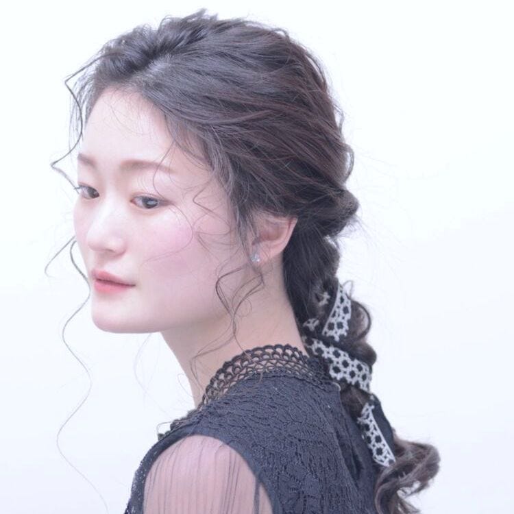 バンダナで作る大人のヘアアレンジ特集 周囲と差をつけるおしゃれな髪型にする方法 モデルプレス バンダナで作る大人のヘアアレンジ特集 周囲と差をつけるおしゃれな髪型にする方法 モデルプレス