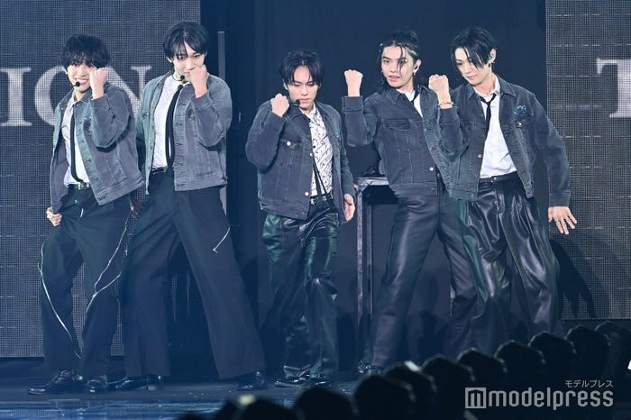 WILD BLUE(C)モデルプレス