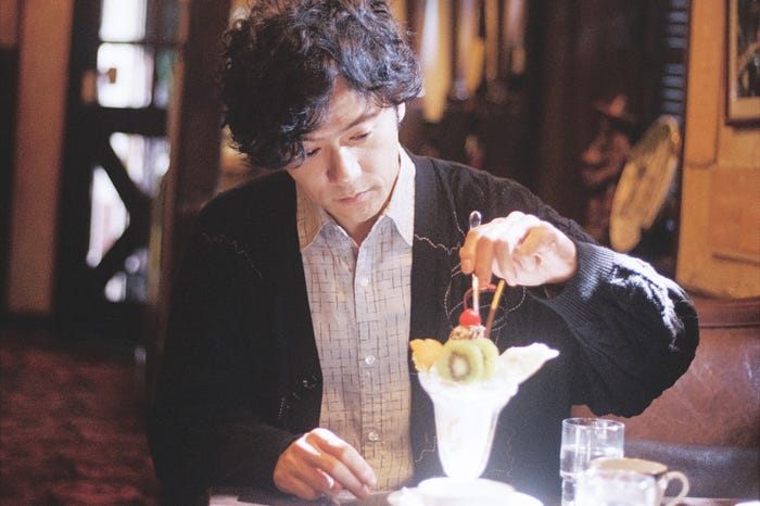 稲垣吾郎/映画「窓辺にて」(C)2022「窓辺にて」製作委員会