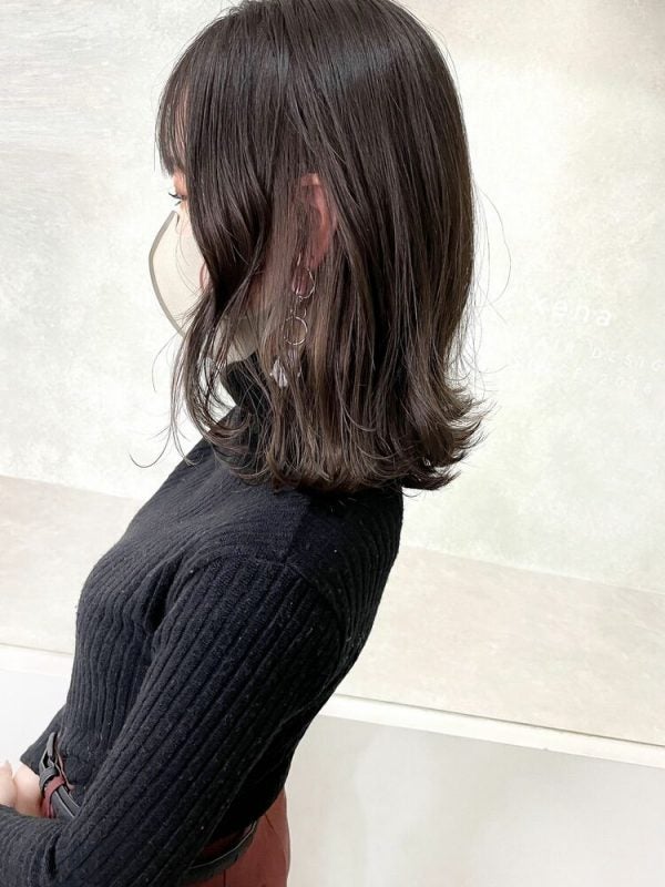 イヤリングカラー ミディアムのトレンドヘアはこれ さりげないおしゃれが魅力的 モデルプレス イヤリングカラー ミディアムのトレンドヘアはこれ さりげないおしゃれが魅力的 モデルプレス