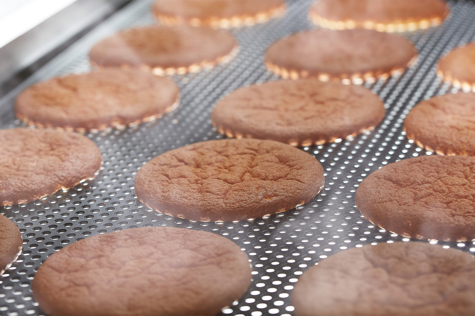 ふんわり軽い生地／画像提供：BAKE