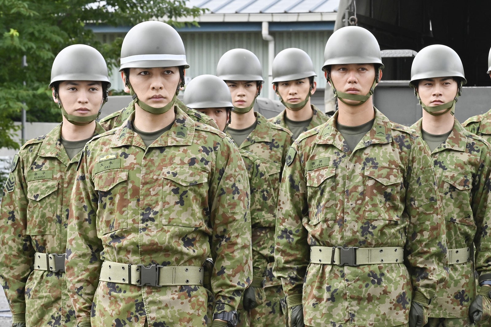 （前方左から）桐山漣、久保田悠来、工藤阿須加（後方左から）佐野勇斗、町田啓太、結木滉星／「テッパチ！」第7話より（C）フジテレビ