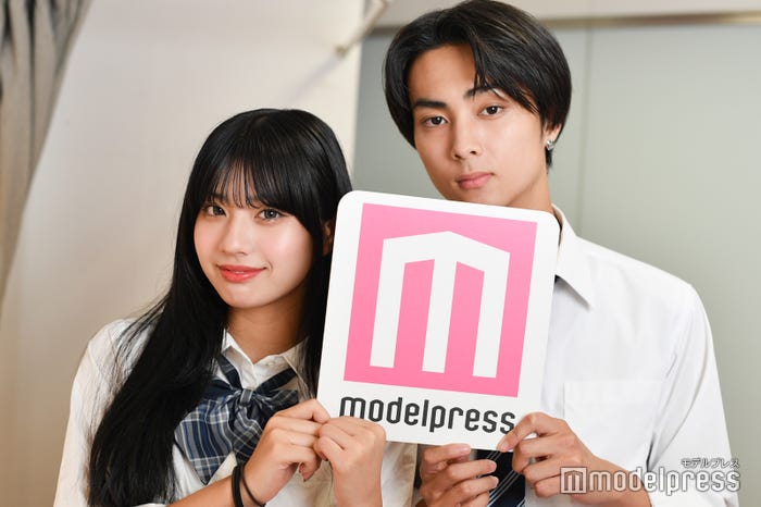 向井怜衣、小幡海潤(C)モデルプレス