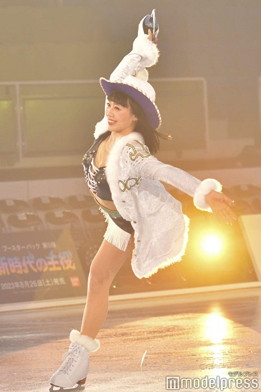 （C）モデルプレス