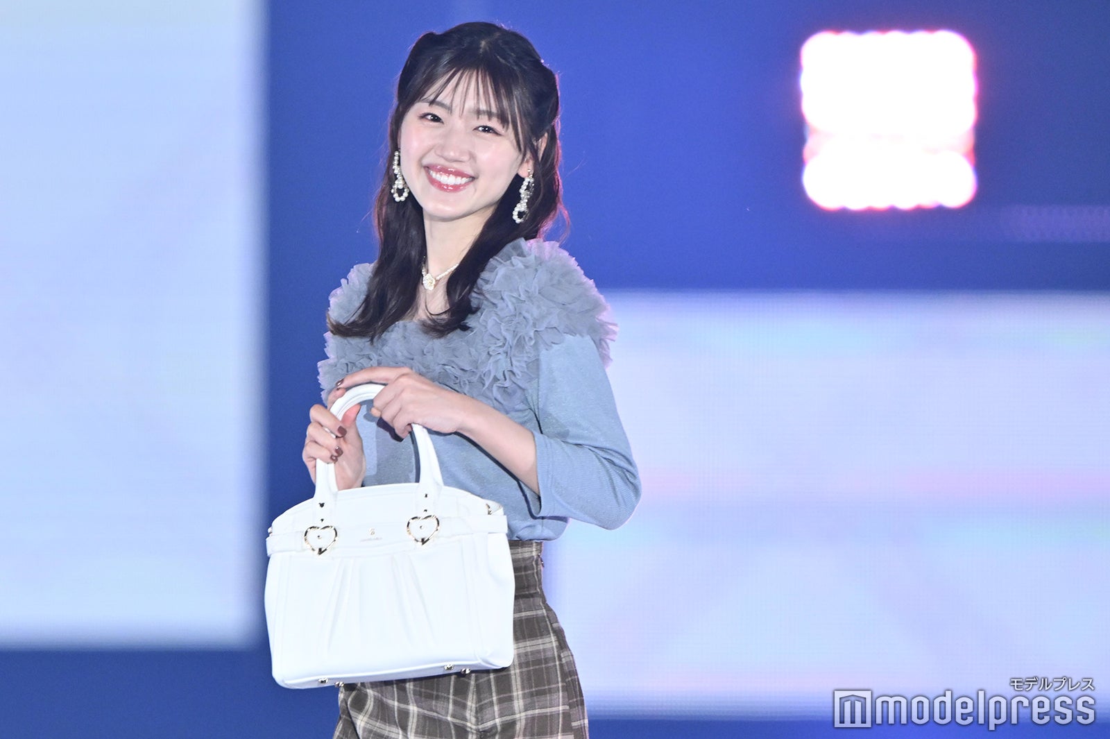 佐々木美玲（C）モデルプレス