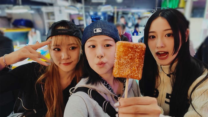 リンカ、ホノカ、アナミ「GPP Fly 〜崖っぷち紙ヒコーキのテイクオフ〜」(提供写真)