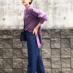 ラフな女子会はデニムパンツで楽しもう! カジュアルなアイテムを大人っぽく着こなすコツとは?