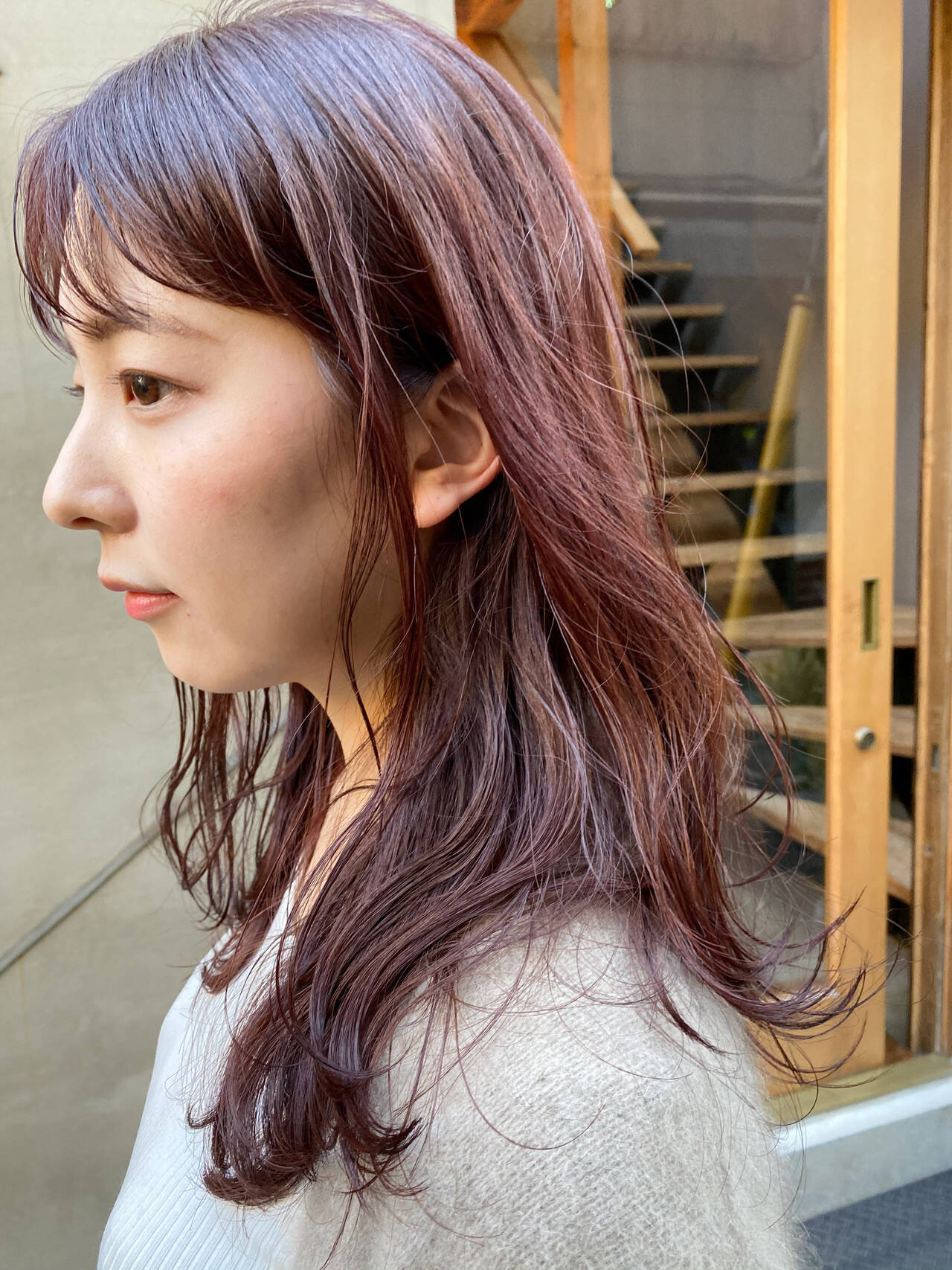 これからの季節にぴったりのヘアカラー3選 くすみ感 が鍵 モデルプレス これからの季節にぴったりのヘアカラー3選 くすみ感 が鍵 モデルプレス