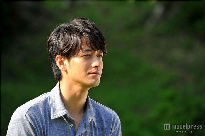 三吉彩花演じるめいりと恋愛関係にあったかつての担任・木原(竹財輝之助)(画像提供:関西テレビ)