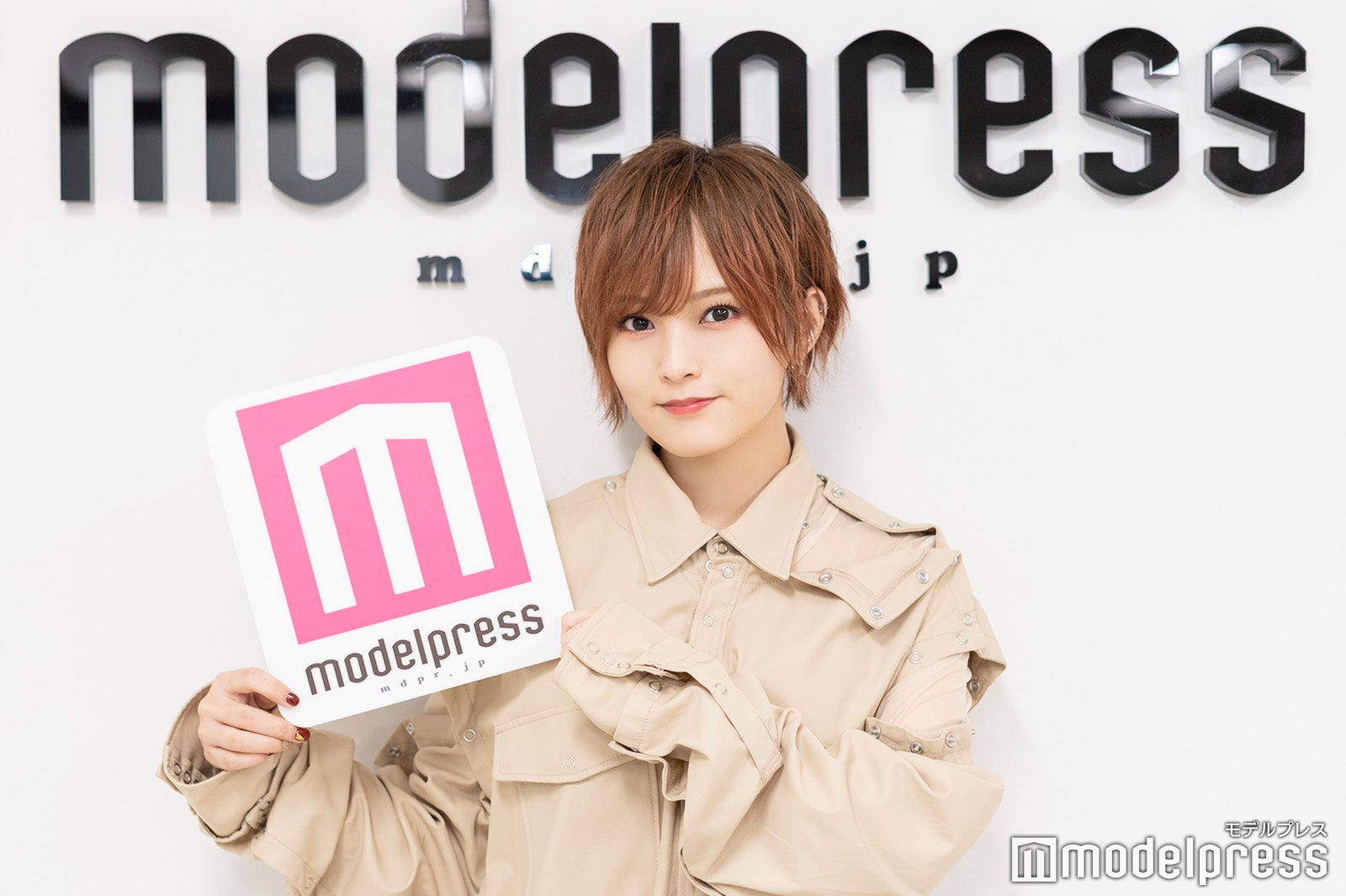 モデルプレスのインタビューに応じた山本彩（C）モデルプレス