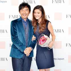 (左より)石田純一、山田優