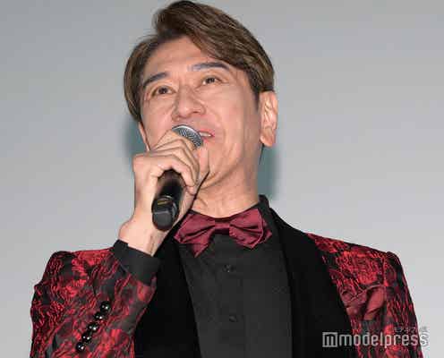 川崎麻世、デビュー当時「妹だと噂された」女優との2ショット公開