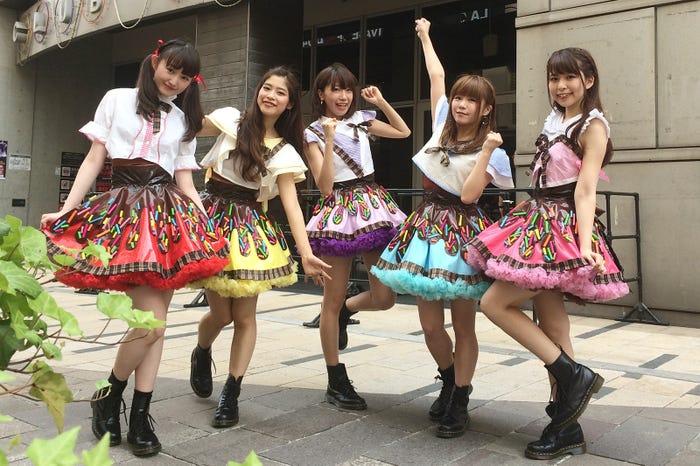 Re:ガールズ(左から)福井有彩、ayumi、千畝あずみ、愛内みさ、白石柚月