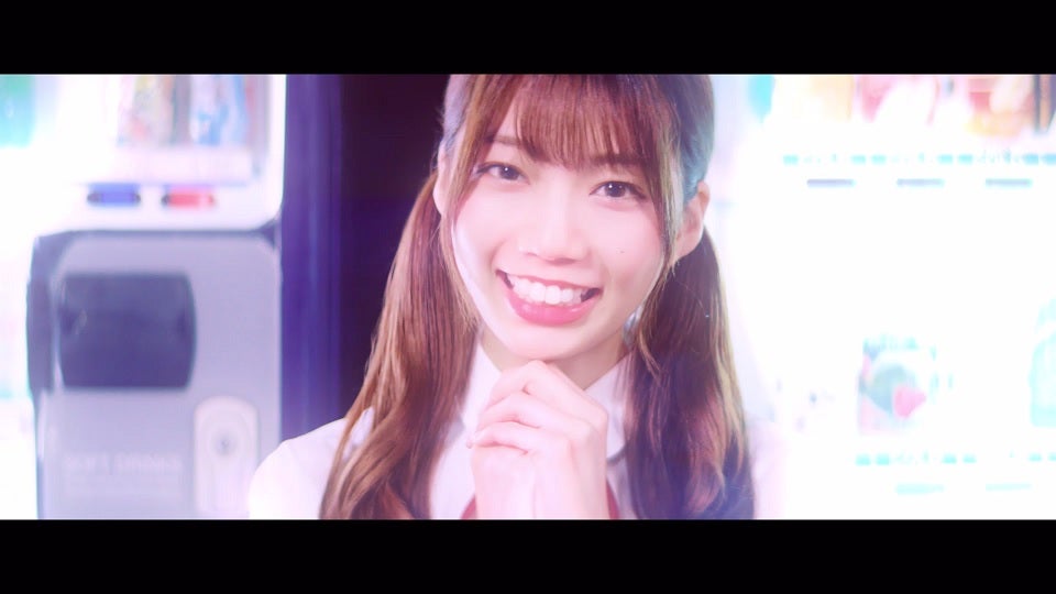 日向坂46潮紗理菜・加藤史帆・齊藤京子・佐々木久美・高本彩花「ママのドレス」MV解禁