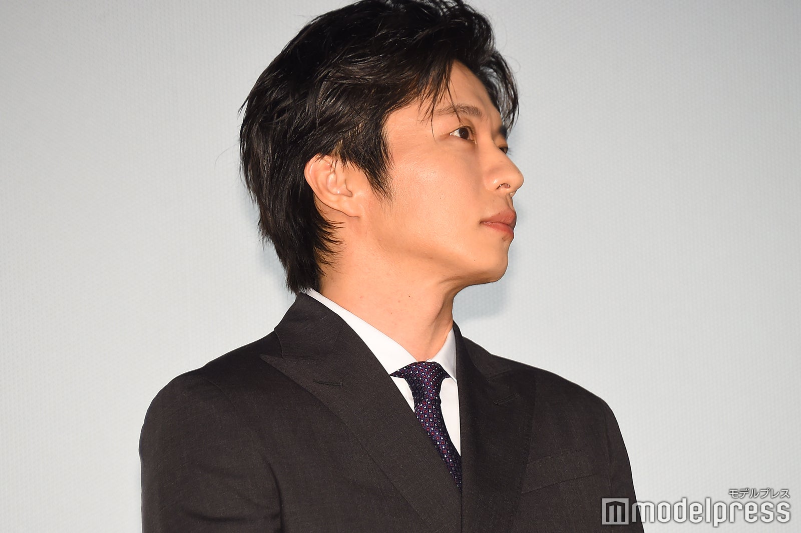 田中圭の横顔（C）モデルプレス