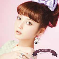 佐々木希1stアルバム「NOZOMI COLLECTION」(2012年4月18日発売)