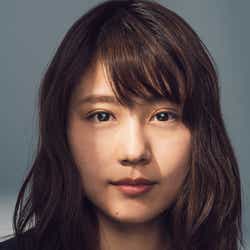 モデルプレス - 有村架純、初めて挑んだすっぴん素肌撮影 「透明感がすごい」「 美しすぎる…」反響続々