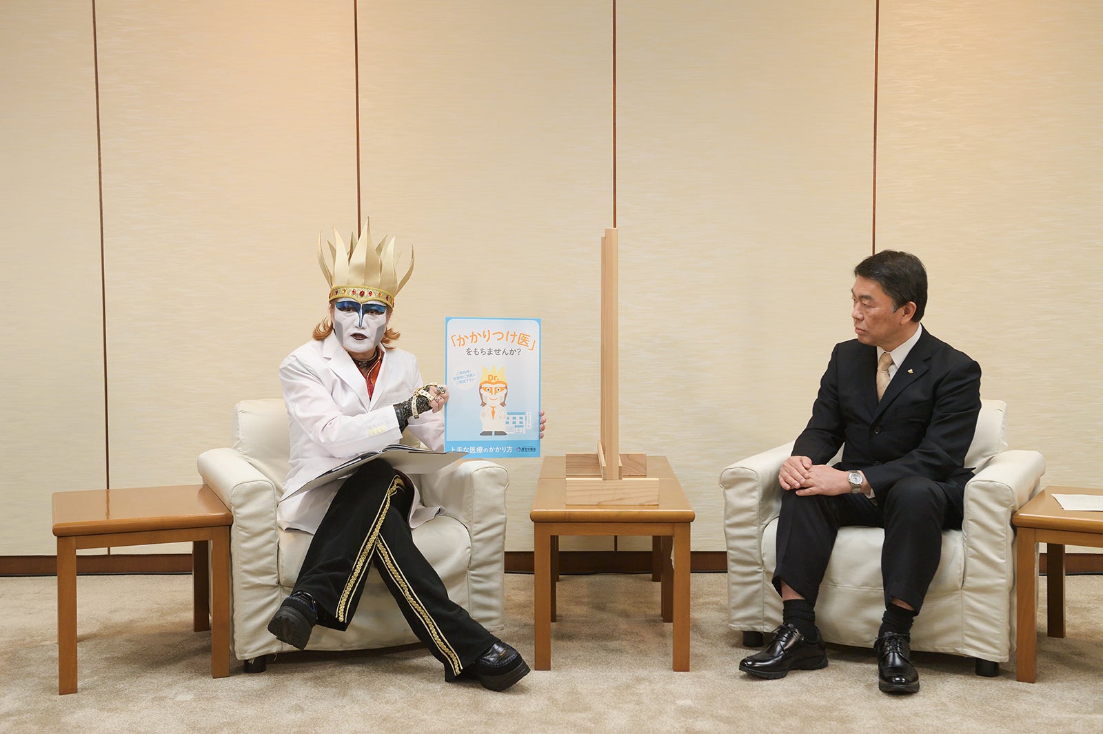 デーモン閣下、村井嘉浩・宮城県知事 （提供写真）