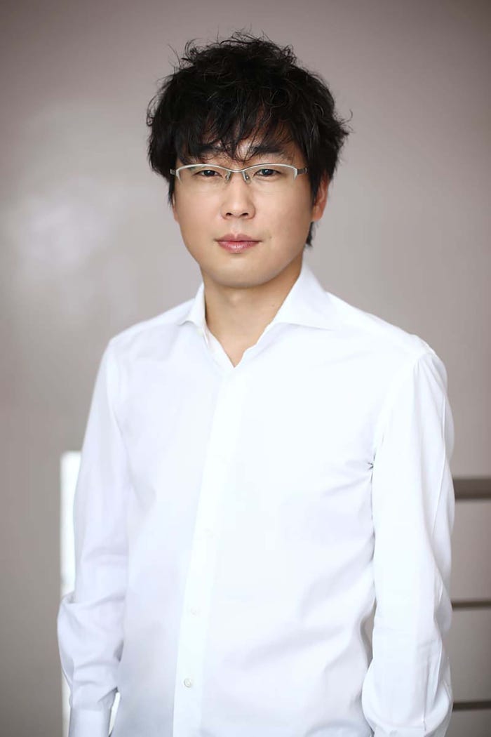 山崎樹範(C)テレビ東京