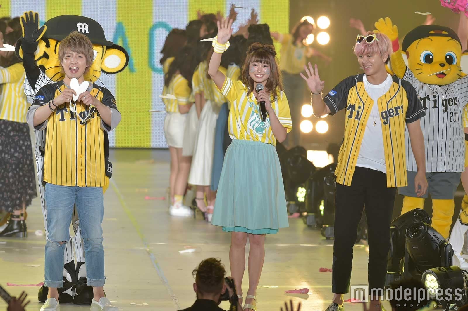 （左から）松岡卓弥、大川藍、山田親太朗（C）モデルプレス