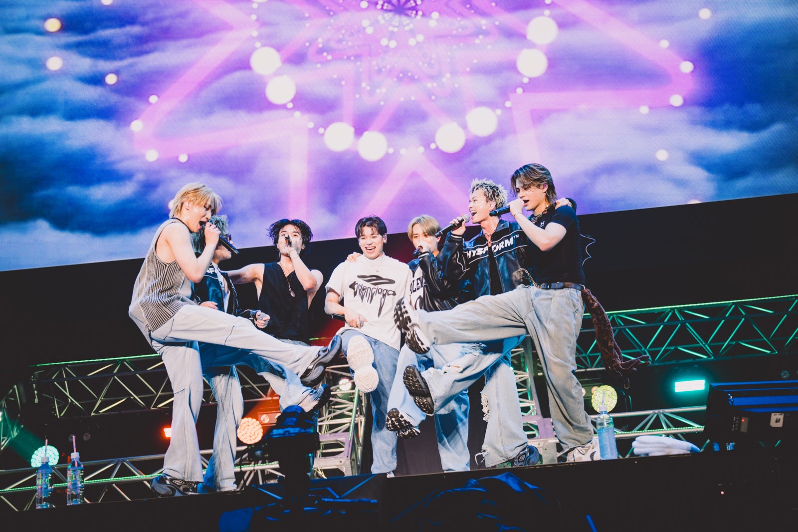 BALLISTIK BOYZ（photo byハタサトシ／高田梓／関口佳代）