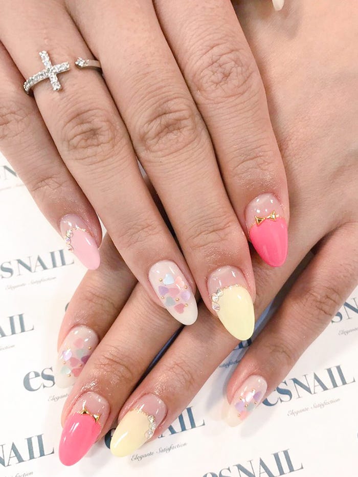 バルーンフレンチで周りと差をつけて/画像提供:esNAIL