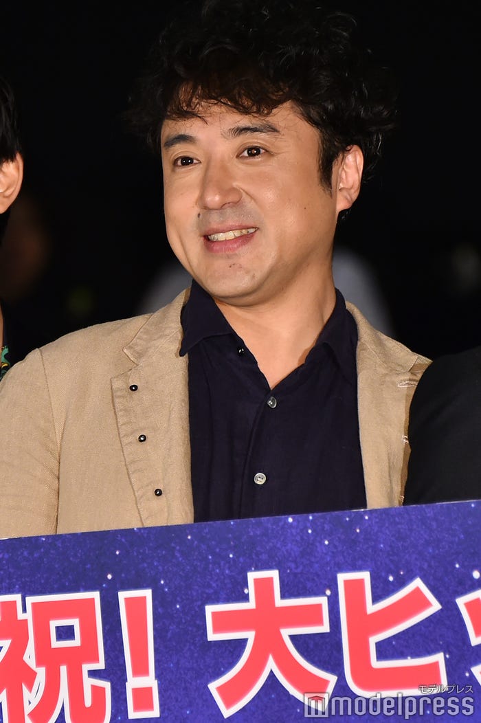 ムロツヨシ 木南晴夏の結婚 くだらない呪文 で祝福 勇者ヨシヒコ で共演 モデルプレス ムロツヨシ 木南晴夏の結婚 くだらない呪文 で祝福 勇者ヨシヒコ で共演 モデルプレス