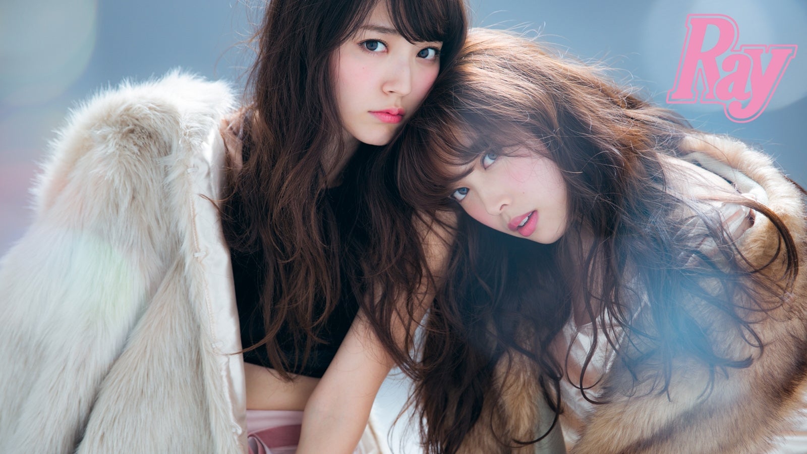 （左から）鈴木愛理、中島早貴（画像提供：主婦の友社）