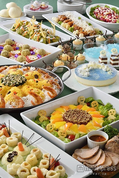 クリスタルパレス・レストラン （C）Disney