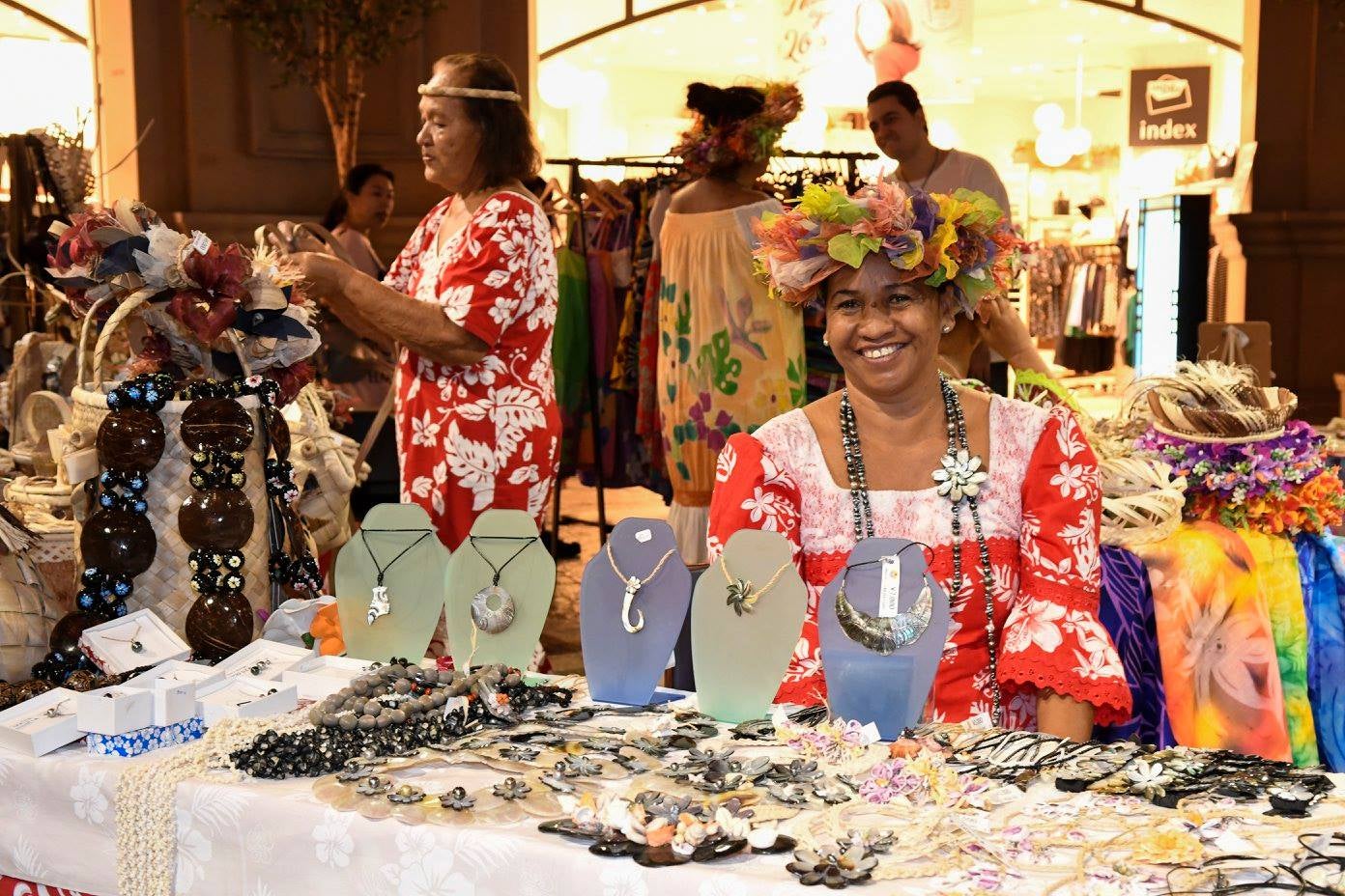 伝統工芸職人ブース／画像提供：株式会社タヒチプロモーション