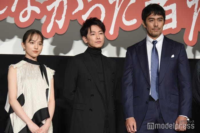 清原果耶、佐藤健、阿部寛(C)モデルプレス