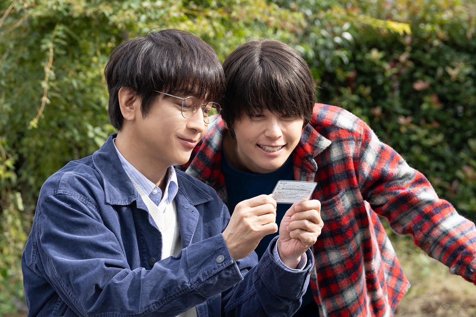 及川光博、手越祐也「ぼくたちん家」場面写真（C）NTV