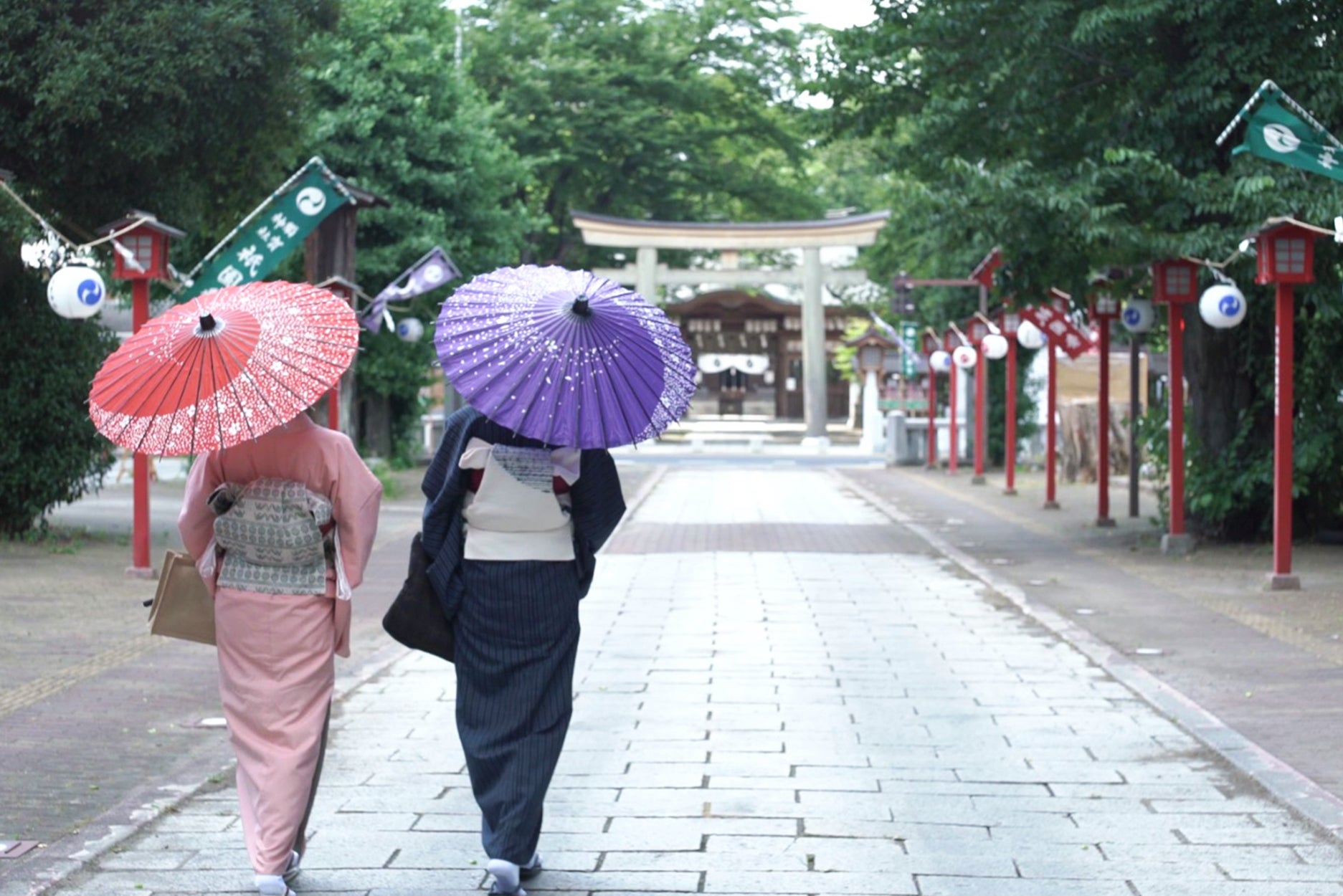 本場結城紬の着物でお参りしよう／小山市