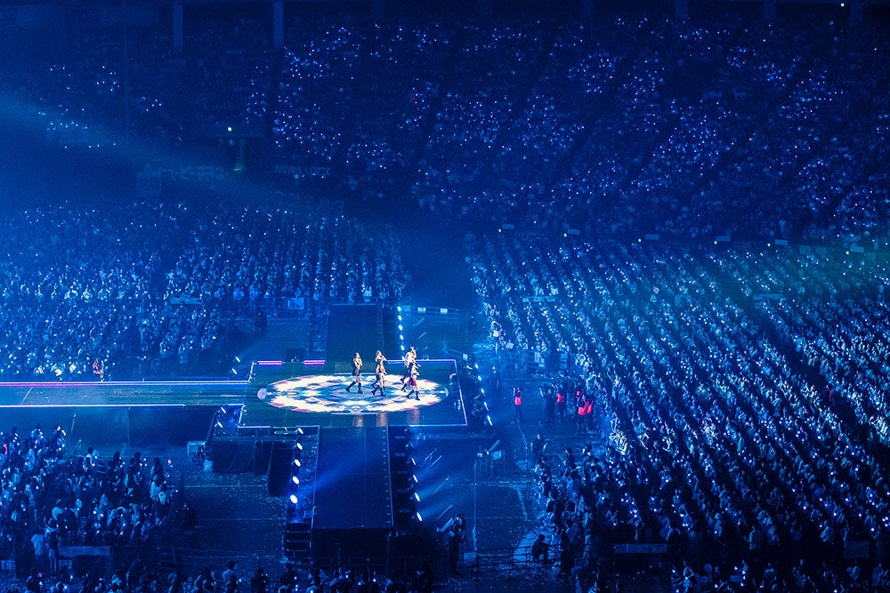 IVE「IVE THE 1ST WORLD TOUR ‘SHOW WHAT I HAVE’」より（C）撮影：田中聖太郎写真事務所