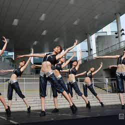 “モデル体操”をお披露目したモデルガールズ