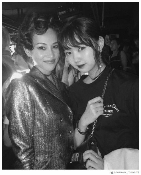 江野沢愛美、水原希子と韓国で“念願の初対面”  2ショットに絶賛の声