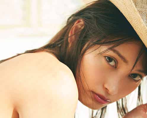 大政絢“女神級”のナチュラル美貌を凝縮 健康的な美ボディも披露