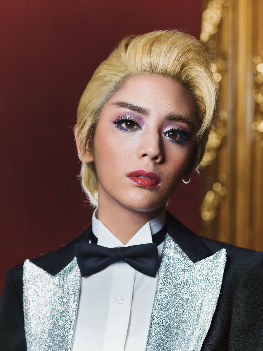 貴島明日香、元タカラジェンヌの力で宝塚男役トップスターに変身「自分じゃないみたい」