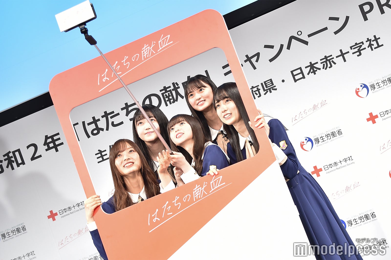 梅澤美波、久保史緒里、齋藤飛鳥、遠藤さくら、賀喜遥香 （C）モデルプレス