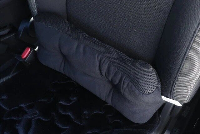 ダイソーの車用のウエストクッション