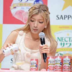 ローラ、クリス松村