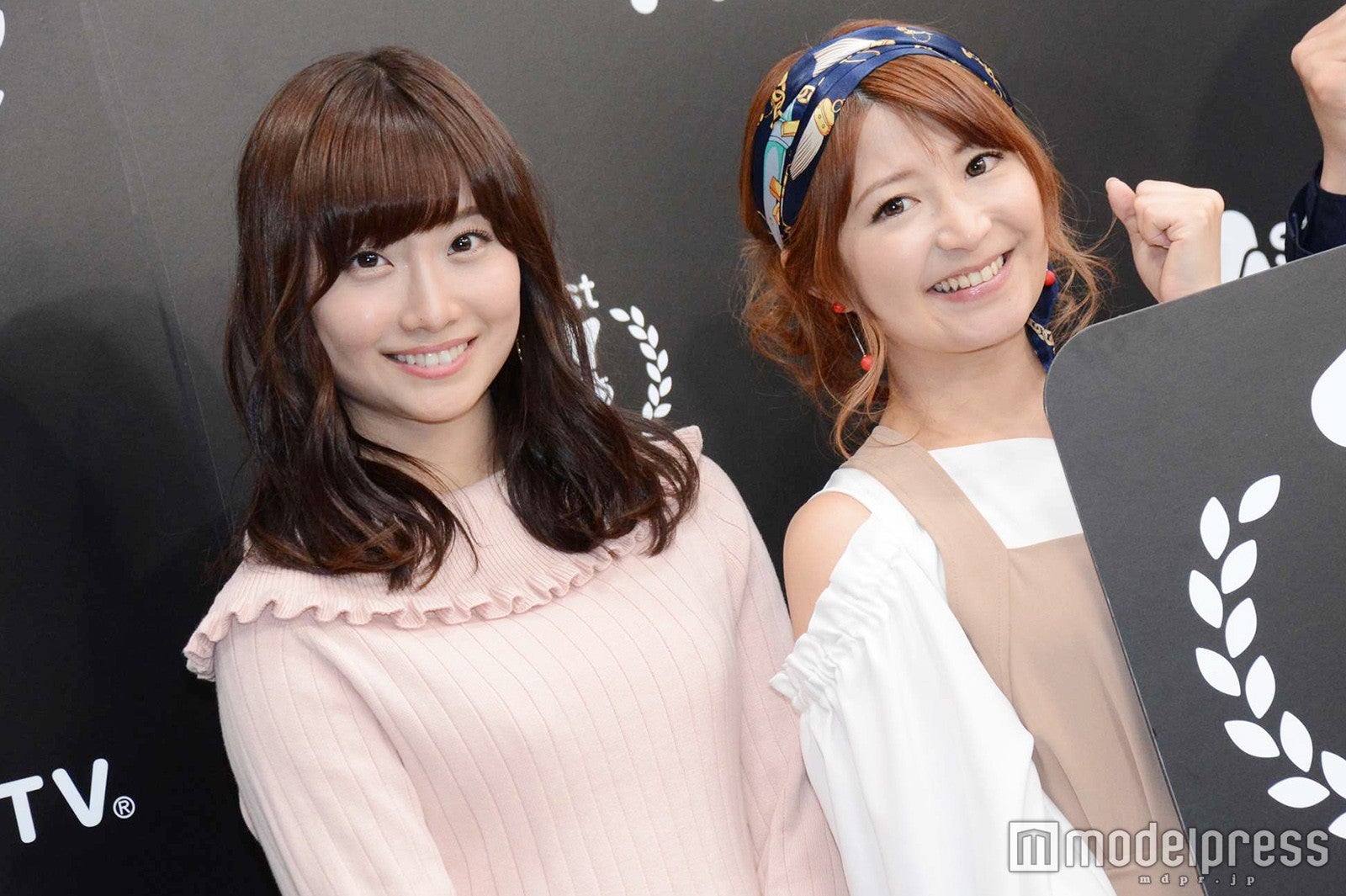 柴田阿弥、矢口真里 （C）モデルプレス