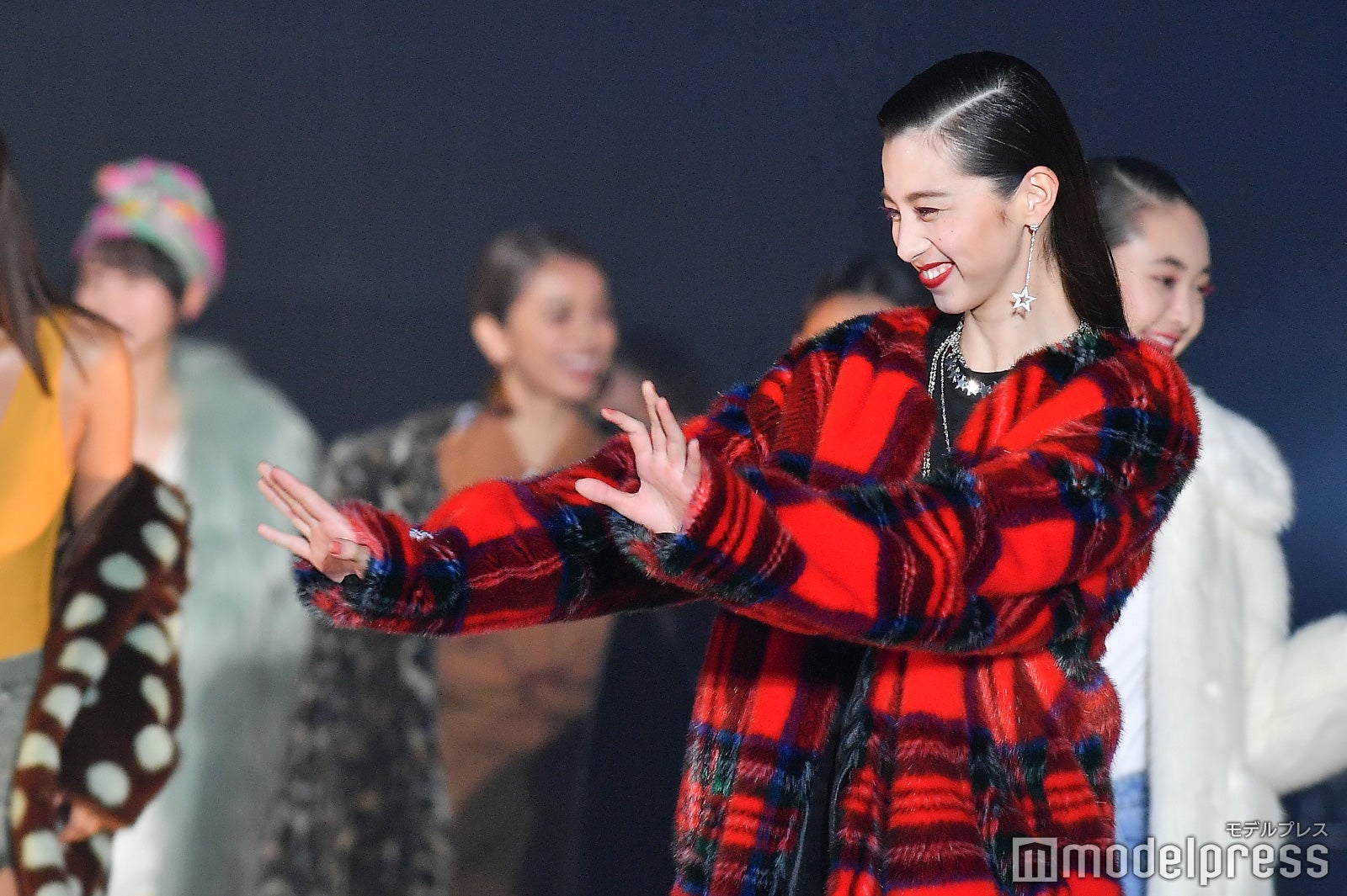 フィナーレの様子 （C）モデルプレス