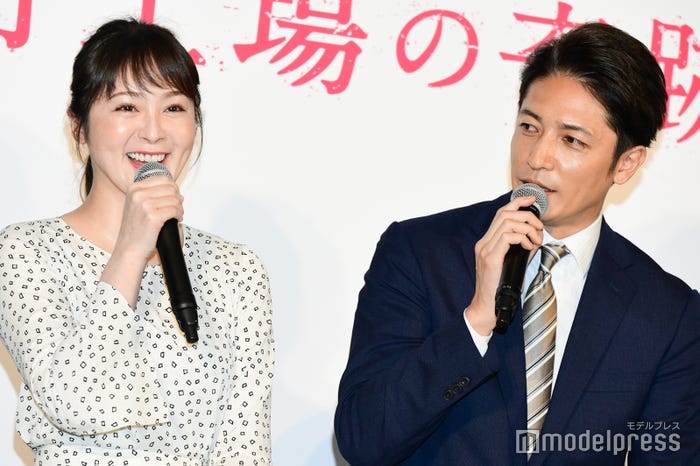 (左から)貫地谷しほり、玉木宏(C)モデルプレス