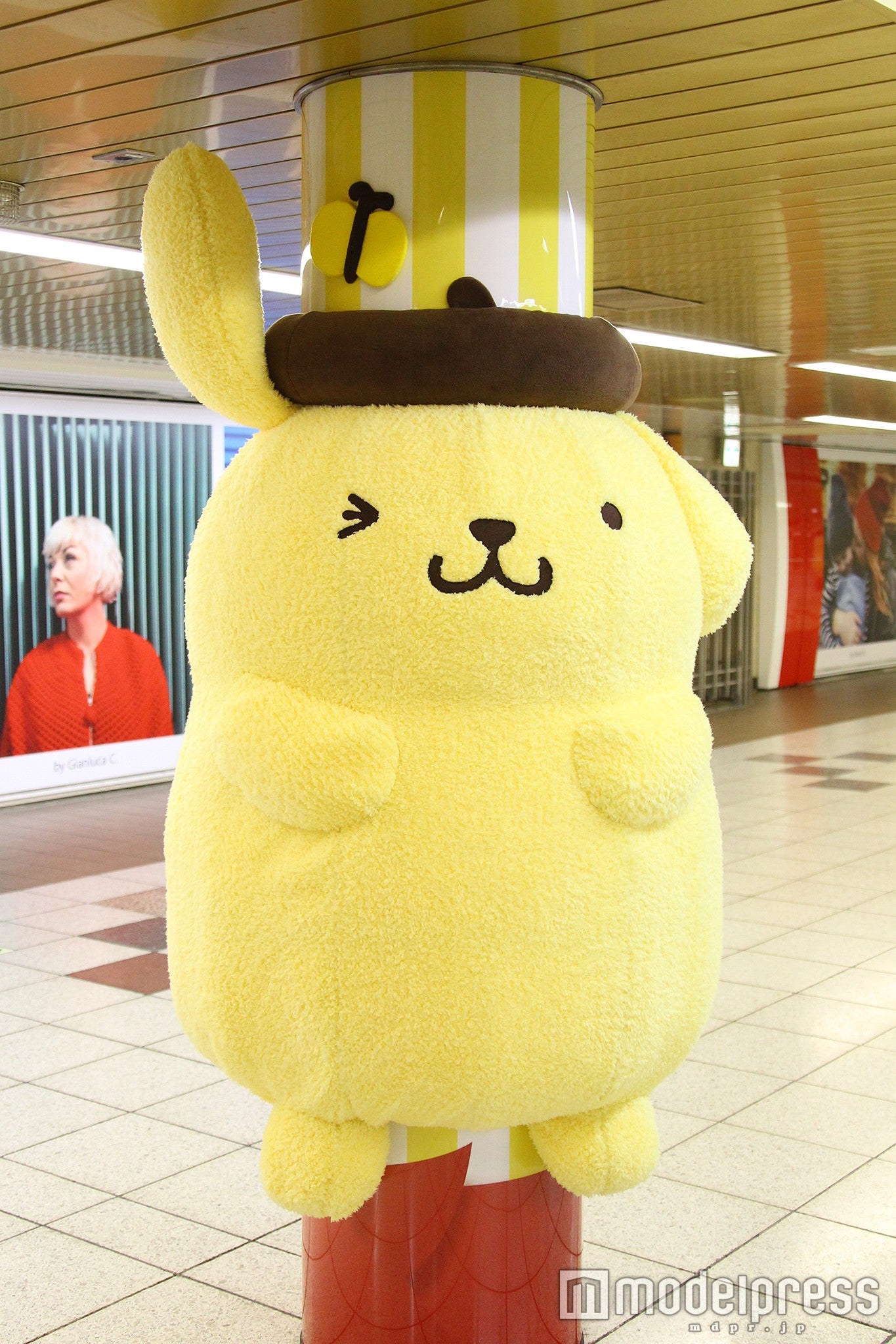 イベント「だきつきプリン」（C）2016 SANRIO CO．，LTD．